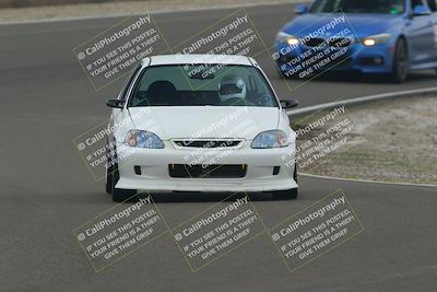 media/Dec-19-2025-Lucky Dog Racing (Fri) [[3b7b1b5fc8]]/Beginner/Session 3 Turn 2 Speed Pan/